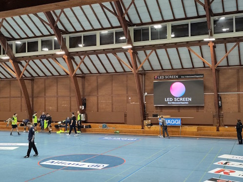 LED-Screen für Veranstaltungen und Sporthallen mit grossformatiger Bilddarstellung in der Schweiz